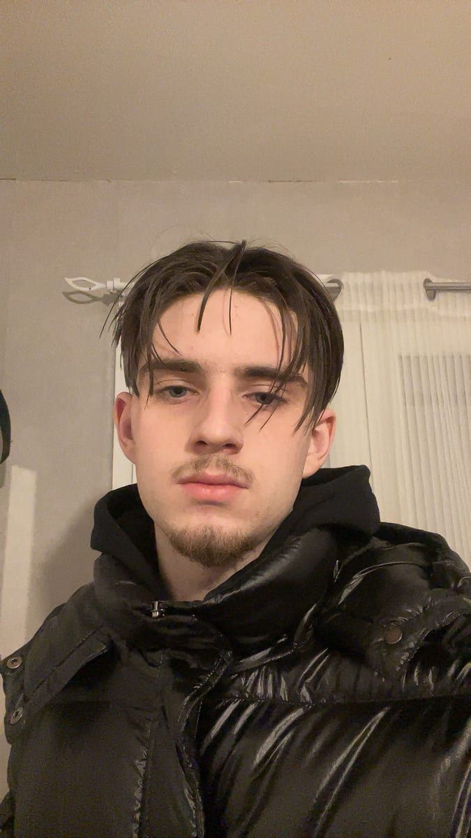 Profil de Aka